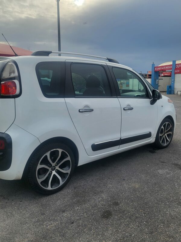 CITROEN C3 PICASSO VTI 120 MUSIC TOUCH ESSENCE – Image 4